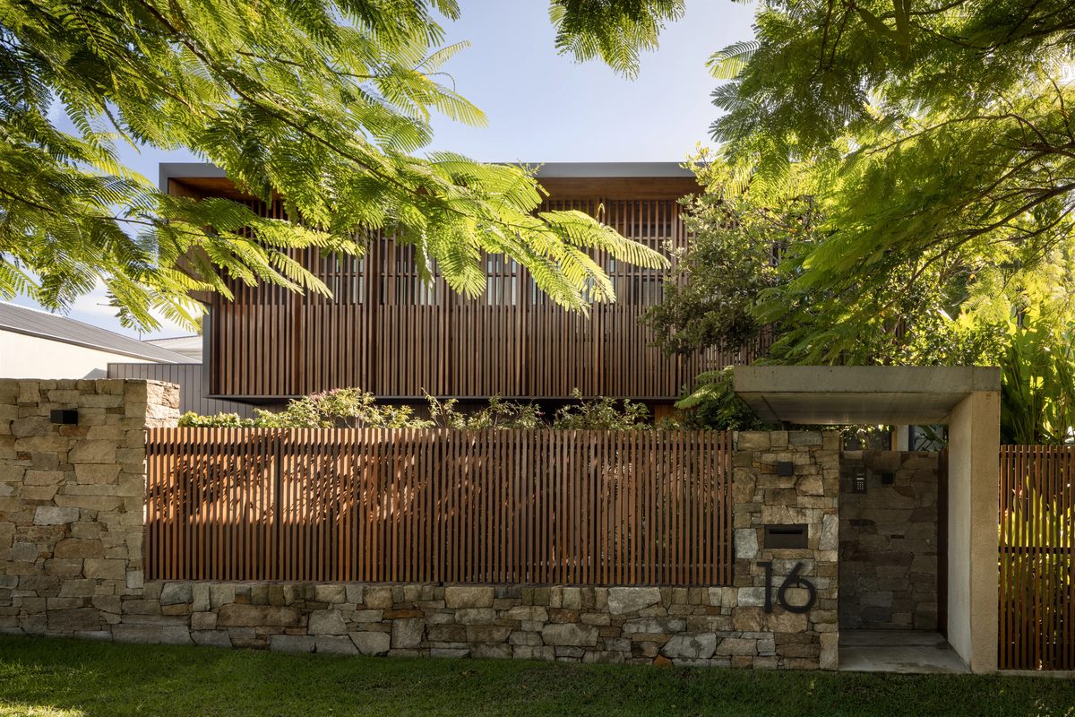 16 Bennison Street, Ascot